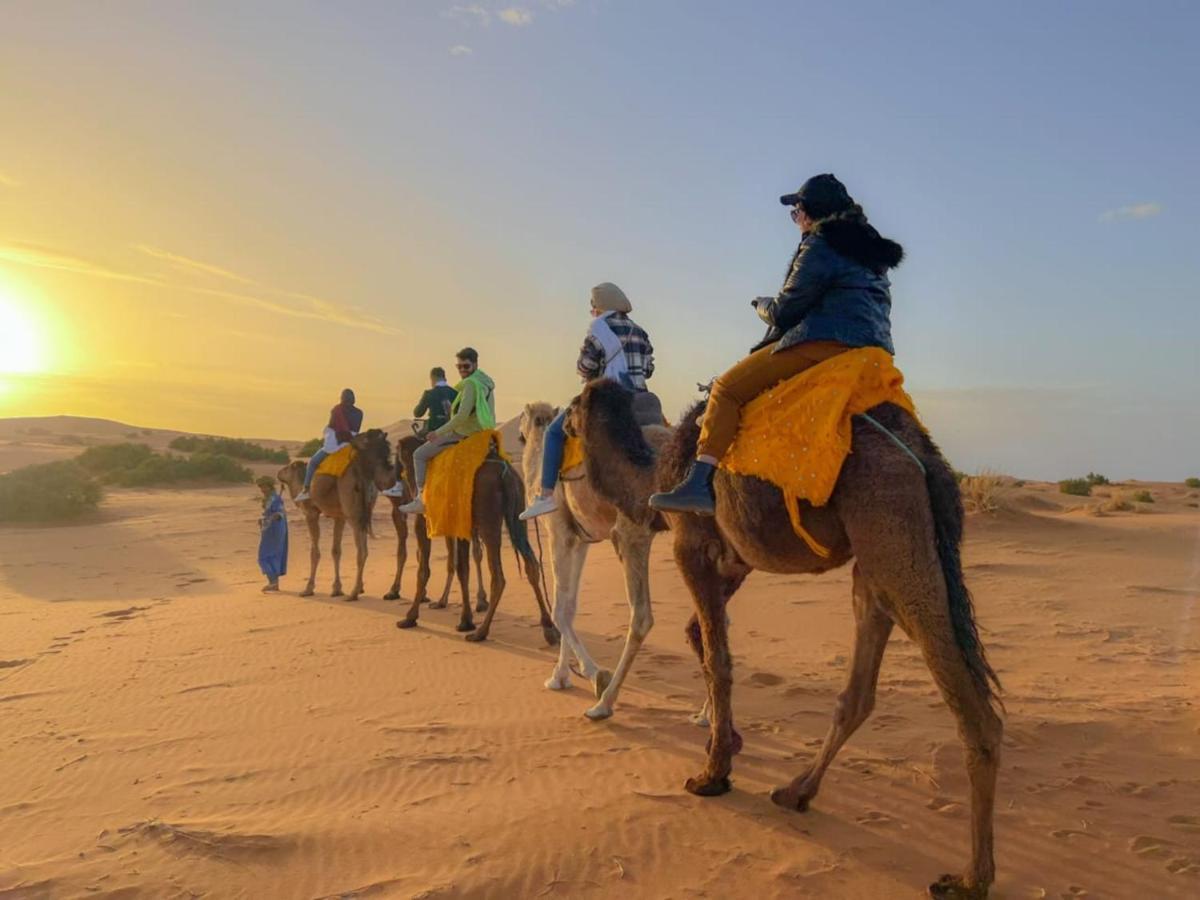 Amskou Luxury Desert Camp Merzouga Esterno foto