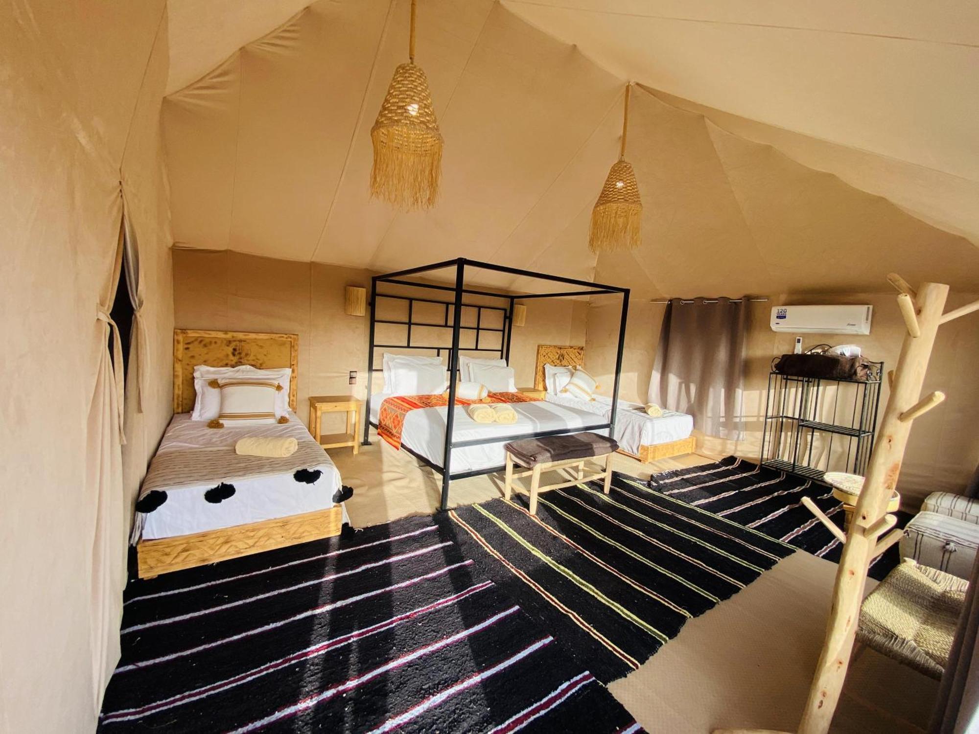 Amskou Luxury Desert Camp Merzouga Esterno foto